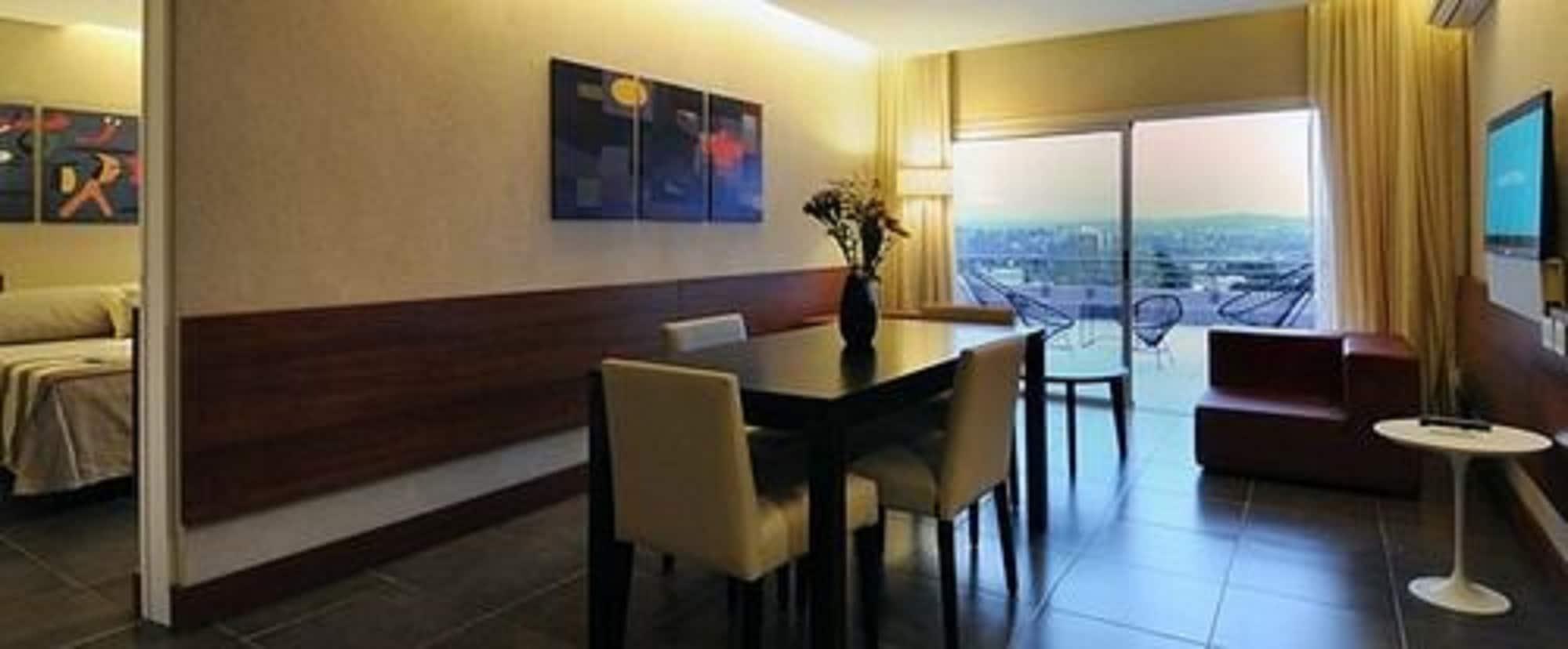 Pinares Panorama Suites, Spa & Convention Center Villa Carlos Paz Extérieur photo